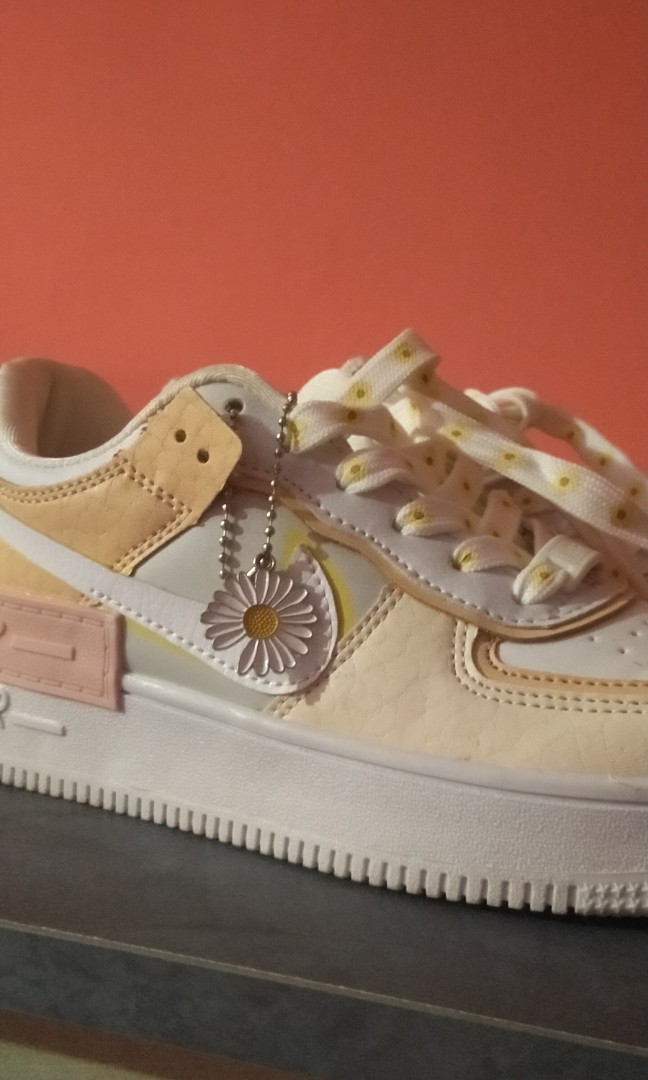 nike air force 1 daisy