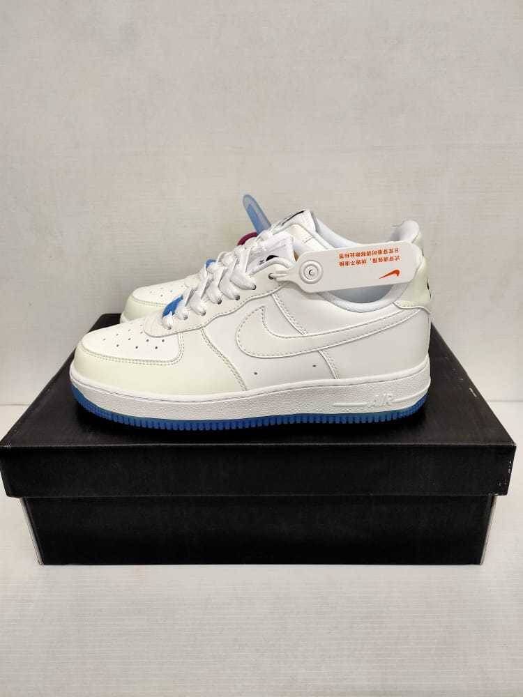 Nike Air Force 1 Low 07 LX UV Ultraviolet Reactive BNIB, Fesyen Wanita,  Sepatu di Carousell