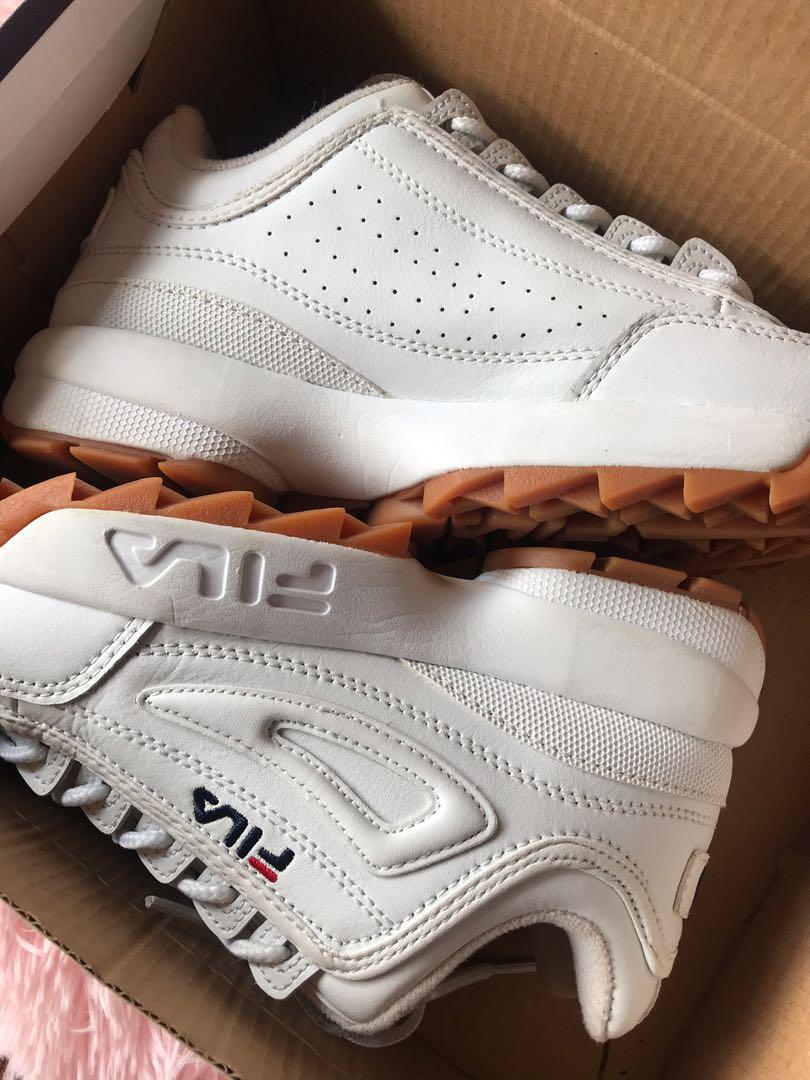 ORIGINAL FILA DISRUPTOR 2 Women s Fashion Footwear Sneakers on