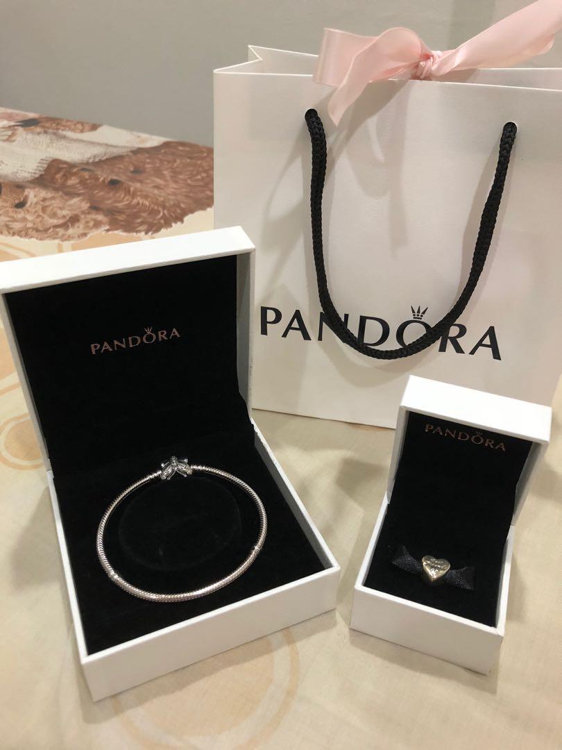 Pandora Butterfly Clasp Bracelet with Charm, Women's Fashion, Jewelry ...