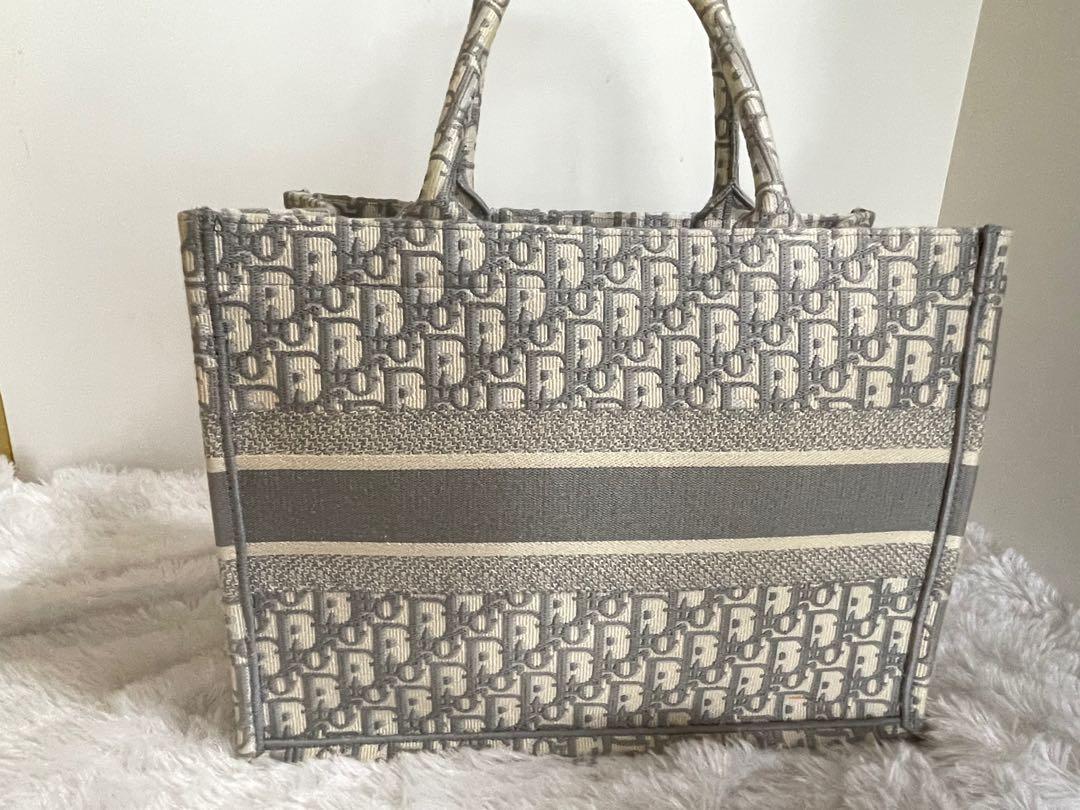 PRELOVED DIOR Book Tote Medium Gray Oblique Luxury Bags Wallets on Carousell