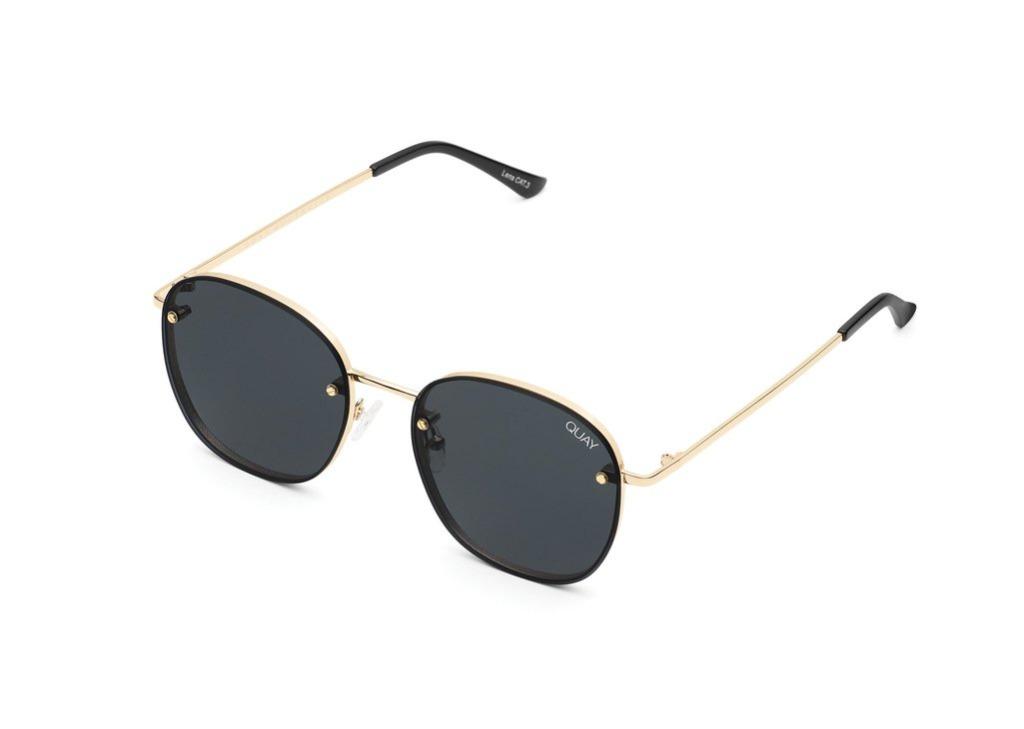 Quay Sunglasses - JEZABELL RIMLESS (Category: Sunglasses & Eyewear) located in Pasig City. Submitted by shopthads (Listing ID 1121218330, Image 2). Description: Quay Sunglasses - JEZABELL RIMLESS PRODUCT DESCRIPTION: The same cool, oversized classic round you love is now even more minimalistic. Meet JEZABELL RIMLESS. These sunnies are all shade, reinforced with a gold metal backing and touch of detailing with a gold metal bridge. T.H.0453 .