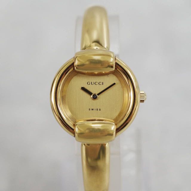 Rare Gucci Quartz Gold Dial Watch Ladies Luxury Accessories on