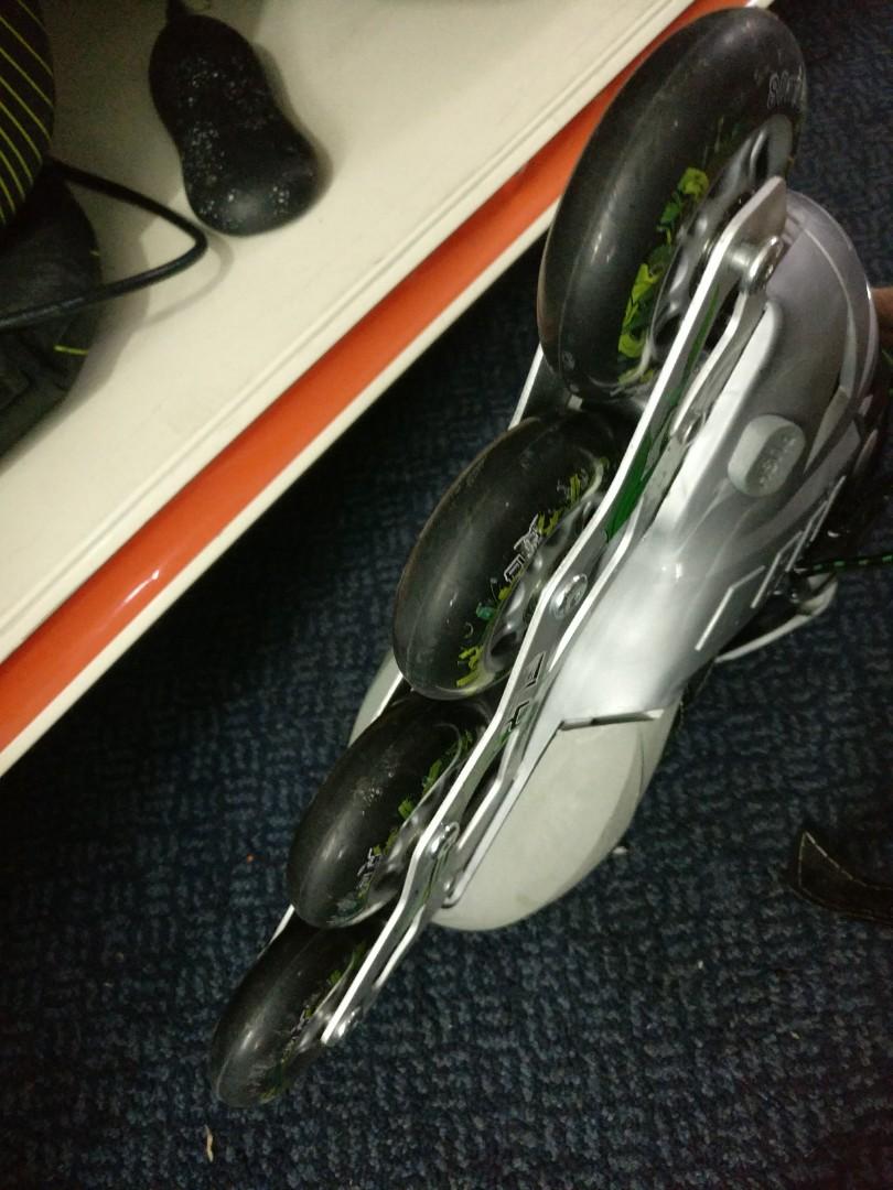 Roller Skating, Sports Equipment, Exercise & Fitness, Cardio & Fitness