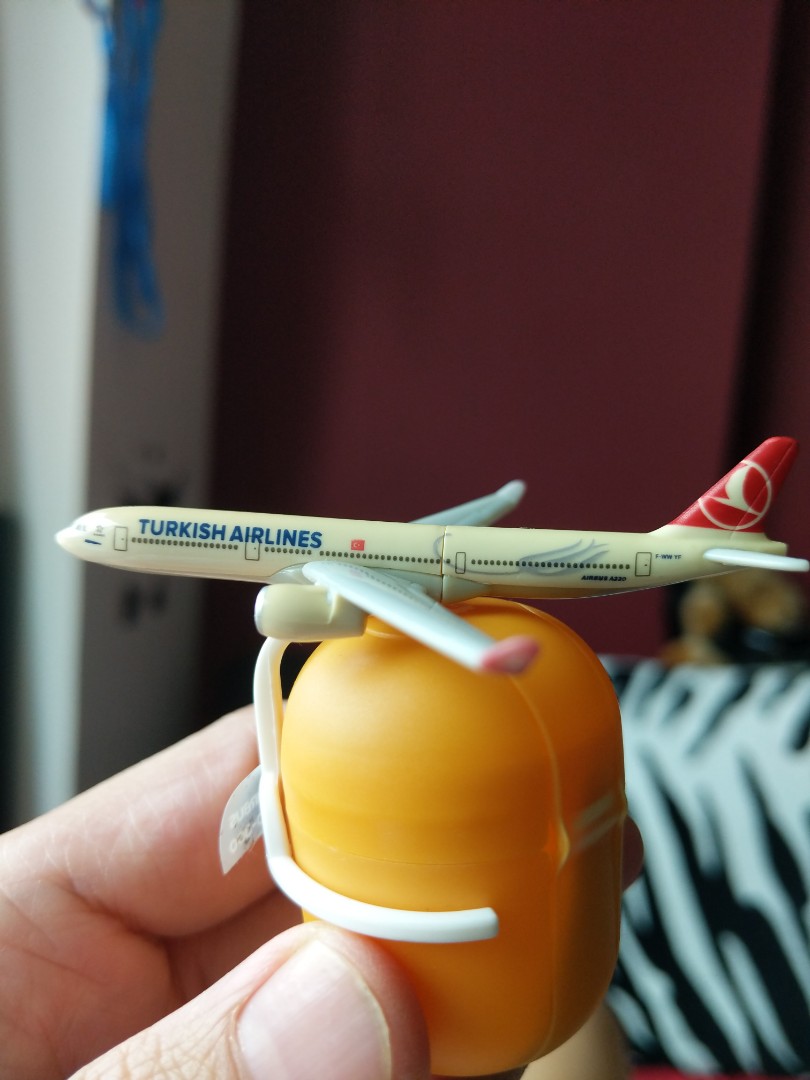 Set of 5 Kinder Surprise Airbus Hobbies Toys Toys Games on
