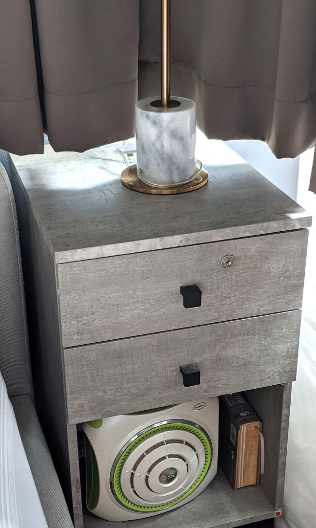 Side table with drawers VHIVE