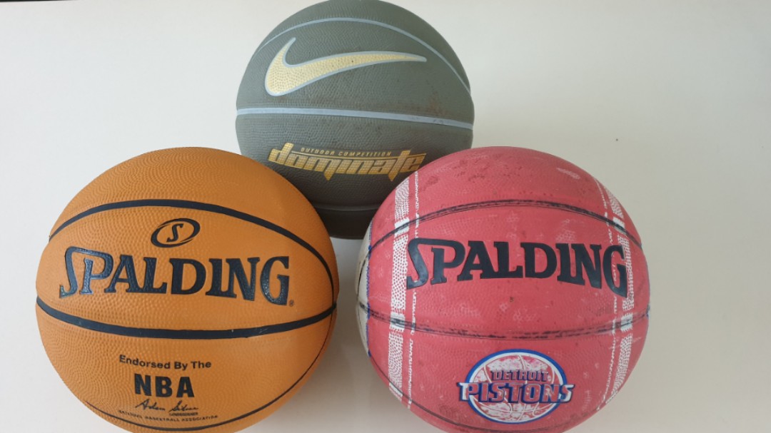can i buy spalding basketball from nike store