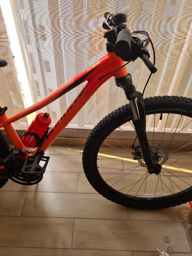 Specialized PITCH 27.5 Women Sports Equipment Bicycles Parts