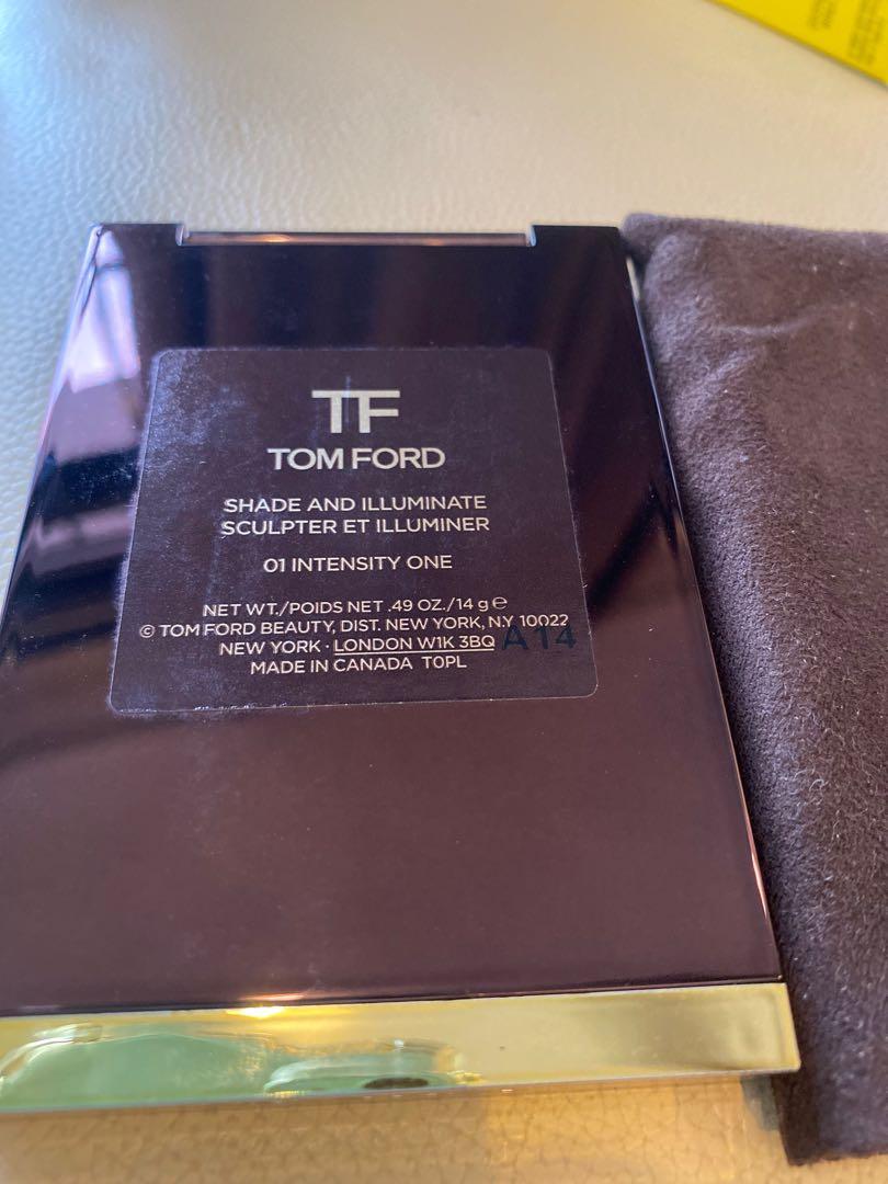 Tom Ford shade and illuminate face palette 01 intensity one/ bronzer