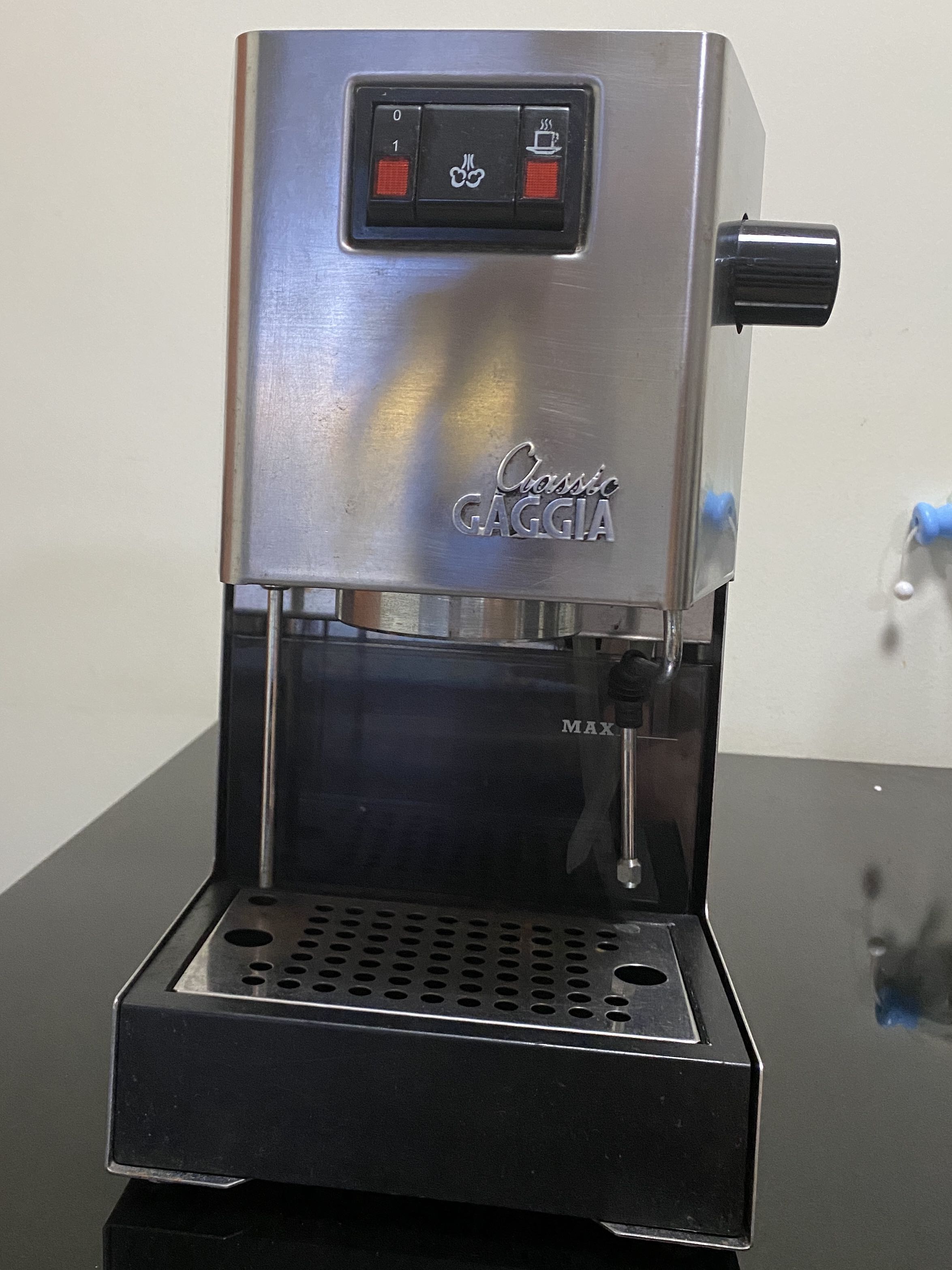 Used Gaggia Classic, TV & Home Appliances, Kitchen Appliances, Coffee Machines & Makers on Carousell