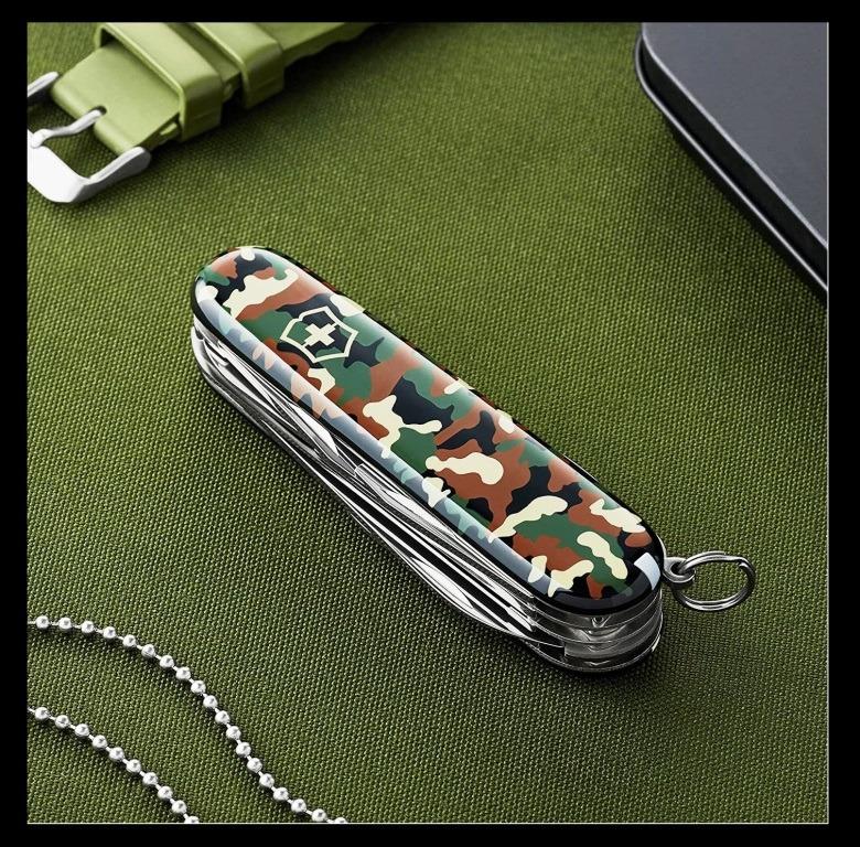 Victorinox Swiss Army Knife Huntsman Camouflage, Sports Equipment