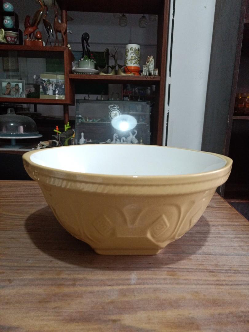 Vintage The Gripstand Mixing Bowl By Tg Green Co Ltd Hobbies Toys Memorabilia Collectibles Vintage Collectibles On Carousell