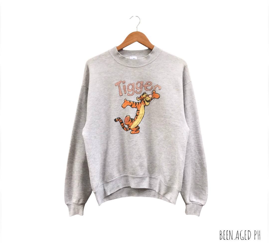 tigger sweatshirt