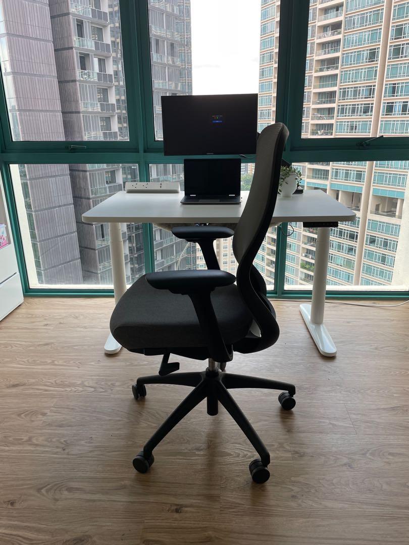 Voxx hotsell chair staples