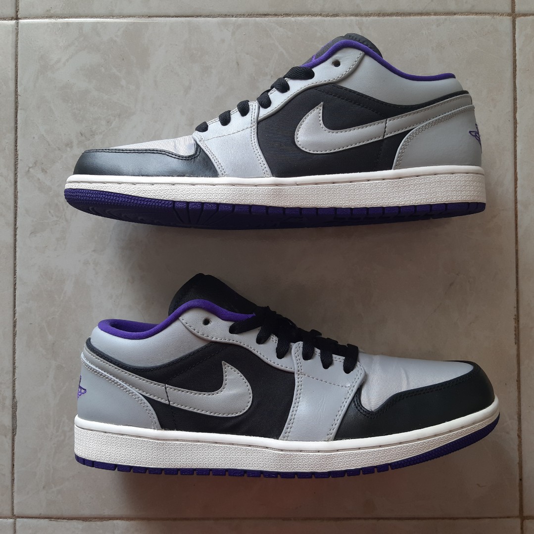 AIR JORDAN 1 LOW BLACK CONCORD WOLF GREY, Fesyen Pria, Sepatu , Sneakers di  Carousell