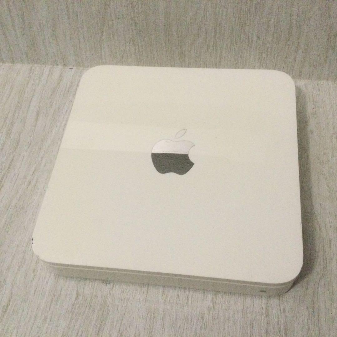 APPLE A 1254 TIME CAPSULE (500 GB) (Category: Networking) located in Santa Rosa. Submitted by francisko777 (Listing ID 1121576382, Image 2). Description: USED APPLE A1254 TIME CAPSULE(500GB) . GOOD USED CONDITION, TESTED WORKING. PLEASE SEE PICTURES FOR ADDITIONAL REFERENCE. *PLEASE SEE OTHER LISTING I HAVE MORE ITEM FOR SALE. LOCAL PICK UP STA. ROSA CITY OF LAGUNA..