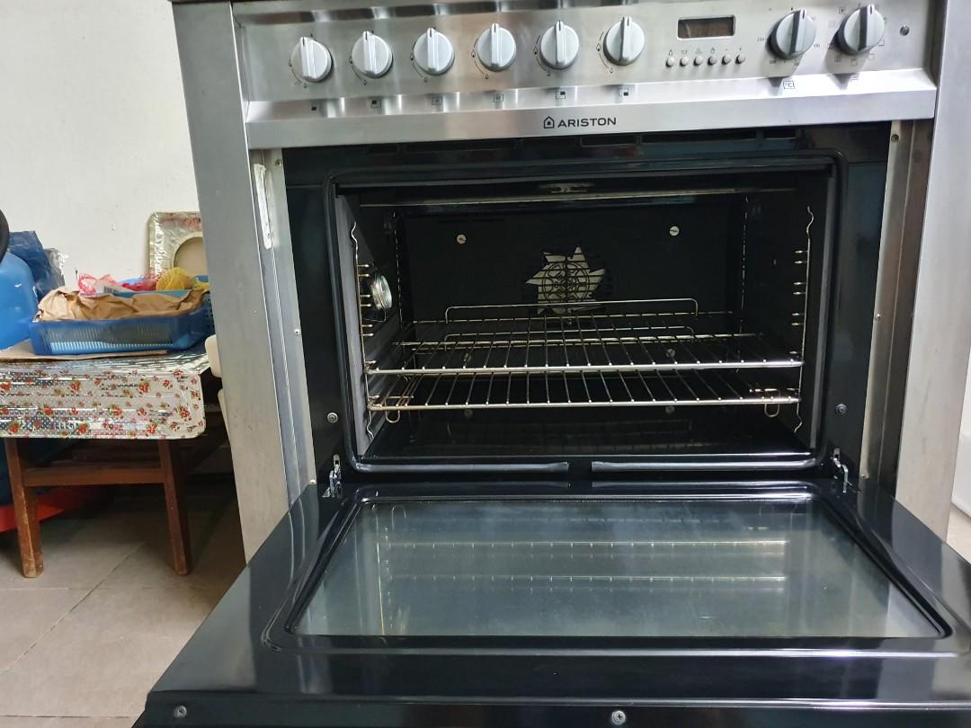 Ariston 5 Burner Stove with Oven, TV & Home Appliances, Kitchen