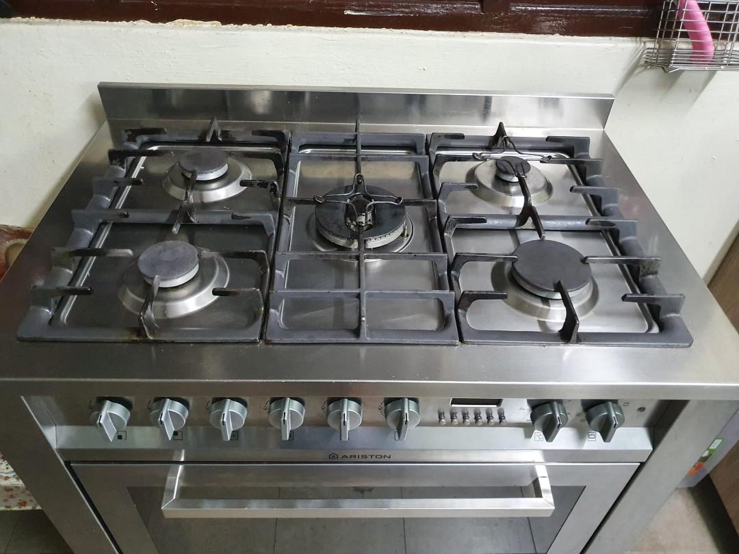 Ariston 5 Burner Stove with Oven, TV & Home Appliances, Kitchen