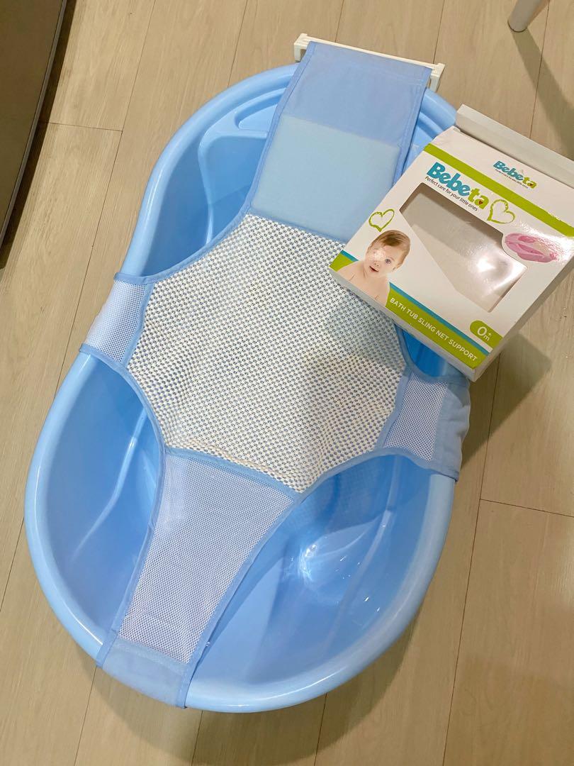 Baby bathtub with sling net