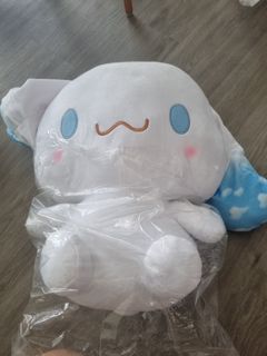 (Category: ) located in . Submitted by cinnamoroll (Listing ID 1121429836, Image 1). Description: .