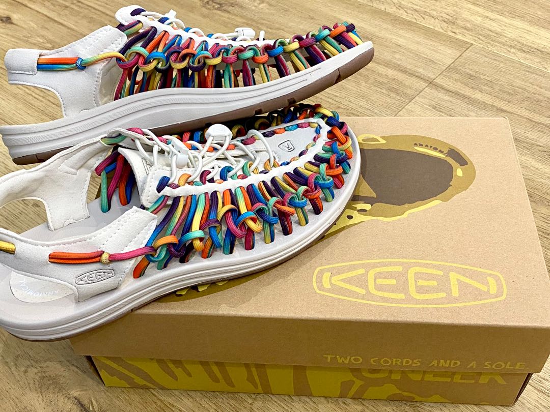 BRAND NEW Keen UNEEK Men s Original Tie Dye Birch Men s Fashion
