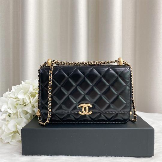 ✖️SOLD!✖️ Chanel 21A WOC with Adjustable Chain in Black Calfskin AGHW
