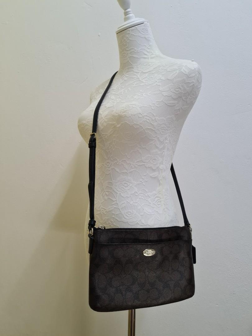 COACH EAST WEST POP CROSSBODY IN SIGNATURE CANVAS COACH F52657