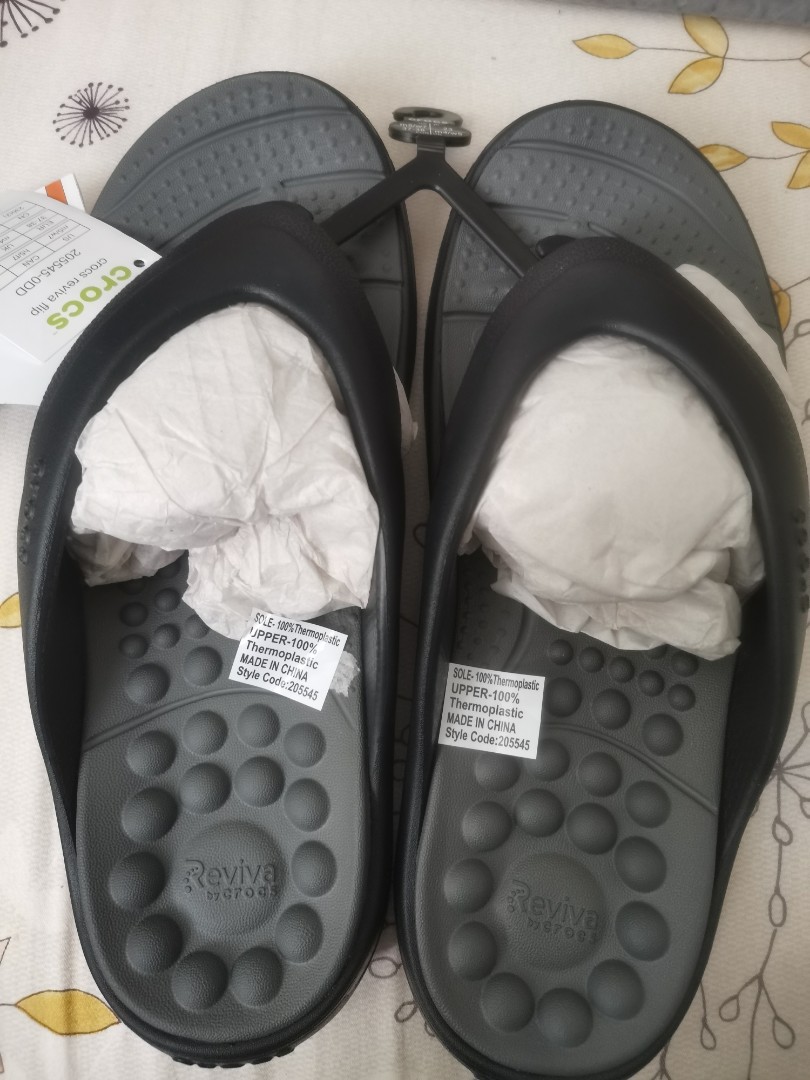Mens crocs hotsell reviva flip