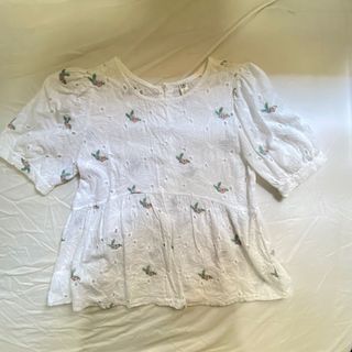 (Category: ) located in . Submitted by prettycutefit (Listing ID 1121434124, Image 1). Description: .