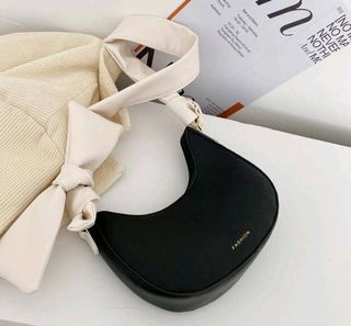 (Category: ) located in . Submitted by dayah_shop (Listing ID 1121524561, Image 1). Description: .