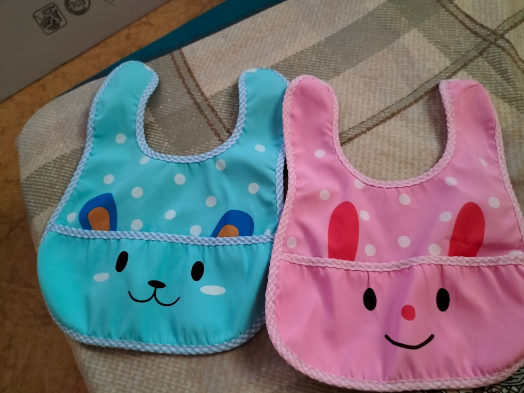 Feeding Bib, Babies & Kids, Nursing & Feeding, Weaning & Toddler