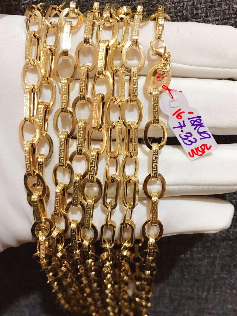 Gold store fendi necklace