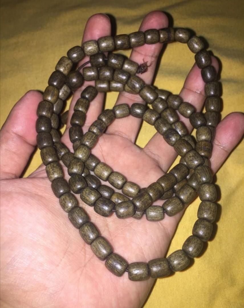 Agarwood necklace shop