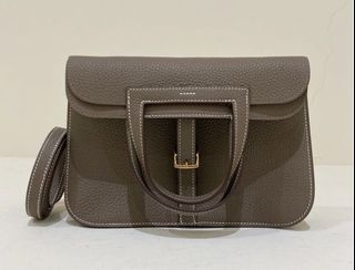 （分類：）位於 。 由 _marc__ 提交（商品編號 1121568342，圖片 1）。簡介： 。