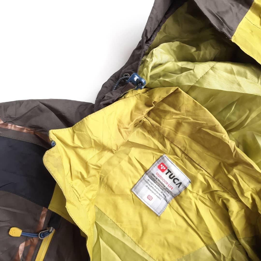 jaket outdoor waterproof second import, Fesyen Pria, Pakaian ...