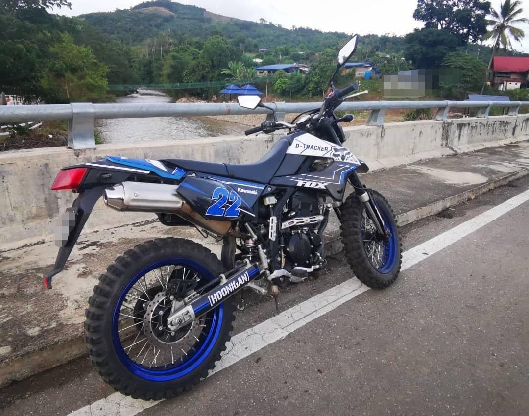 Tracker 250cc shop