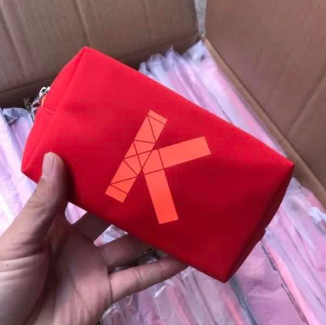 Kenzo shop makeup bag