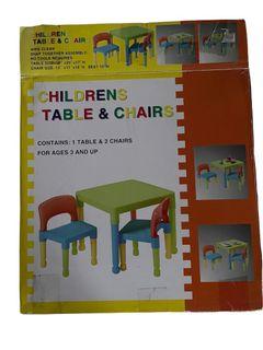 Kids table & chairs