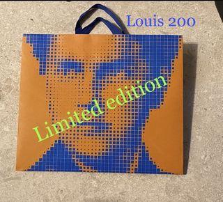 ✨Only One ✨ LV Christmas / Game On / Louis 200 paperbag
