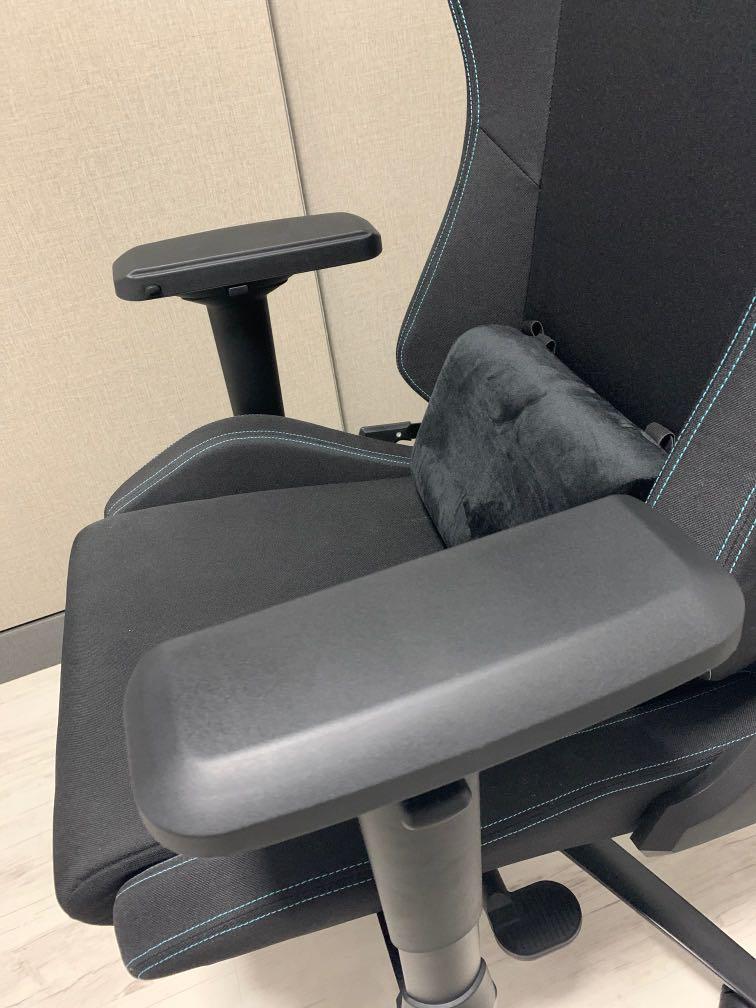 Slightly used best sale gaming chair