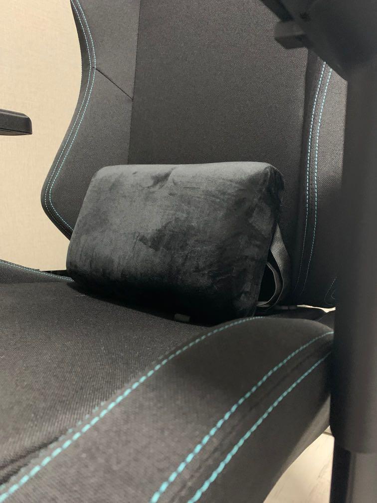 Lightly used gaming chair Furniture Home Living Furniture Chairs on Carousell