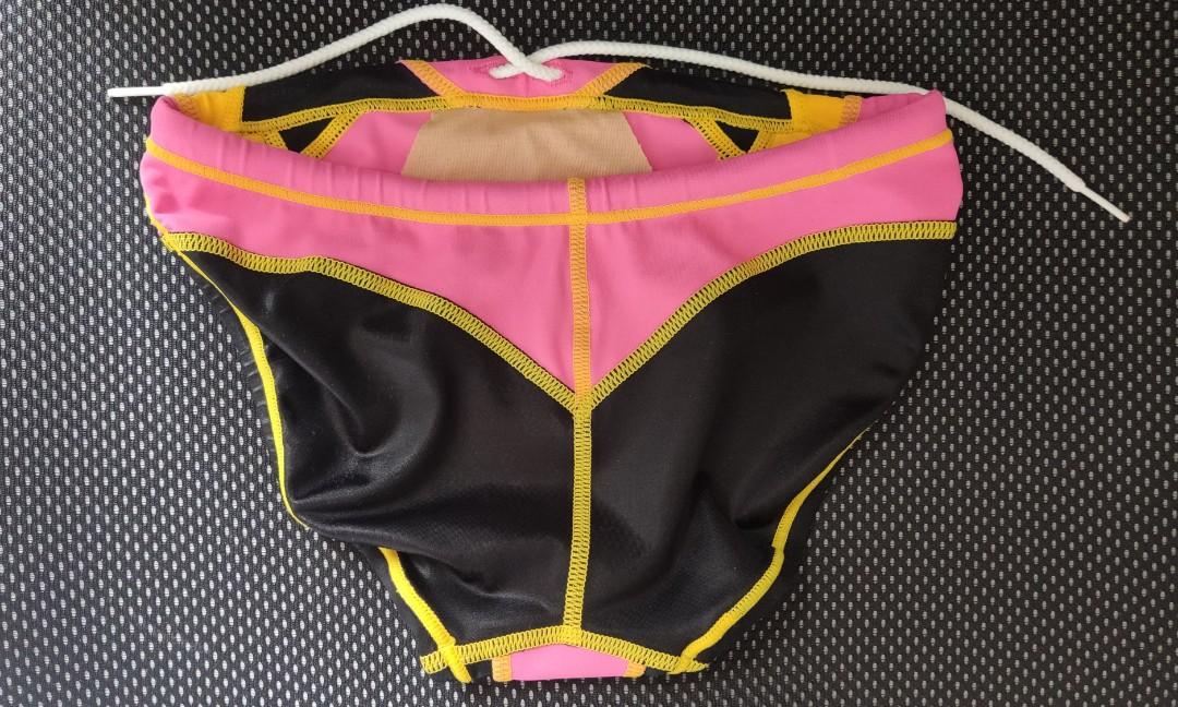 Mizuno swimwear hk best sale