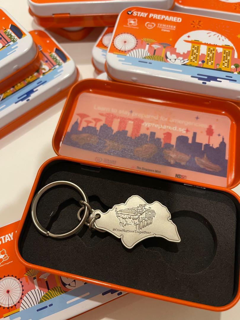 NATIONAL DAY PARADE #ONENATIONTOGETHER NDP KEYCHAIN, Hobbies & Toys ...
