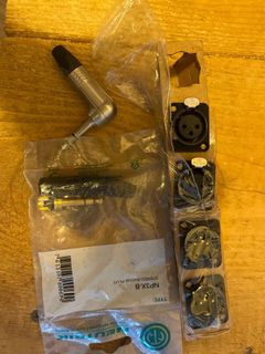 （分類：）位於 。 由 joelung1 提交（商品編號 1121576632，圖片 1）。簡介： 。
