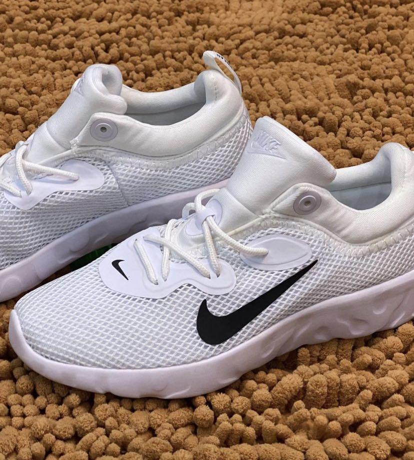 mens nike running shoes white