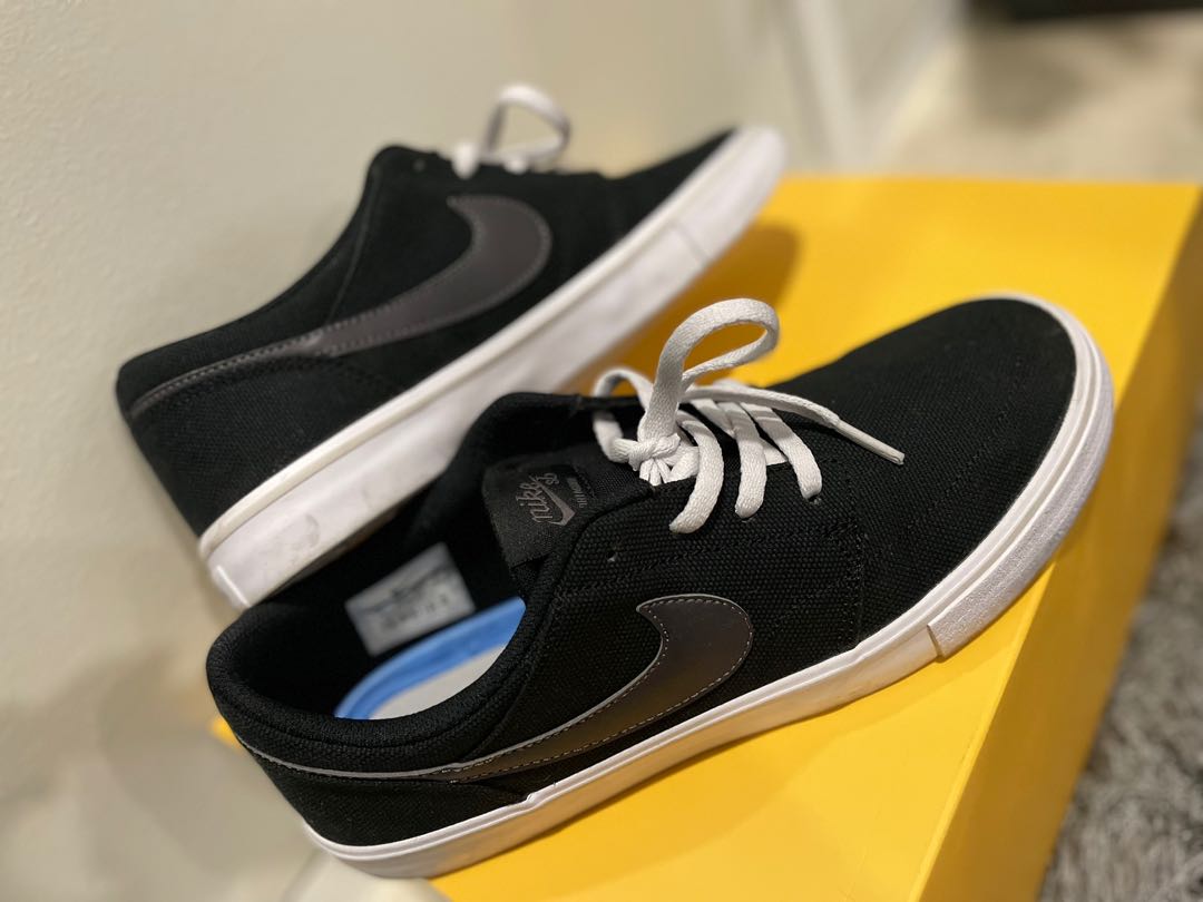 Nike sb portmore hotsell ii solar cnvs sneakers