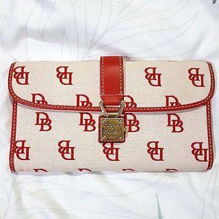 [ORIGINAL] Dooney & Bourke red leather wallet #11Sweldo