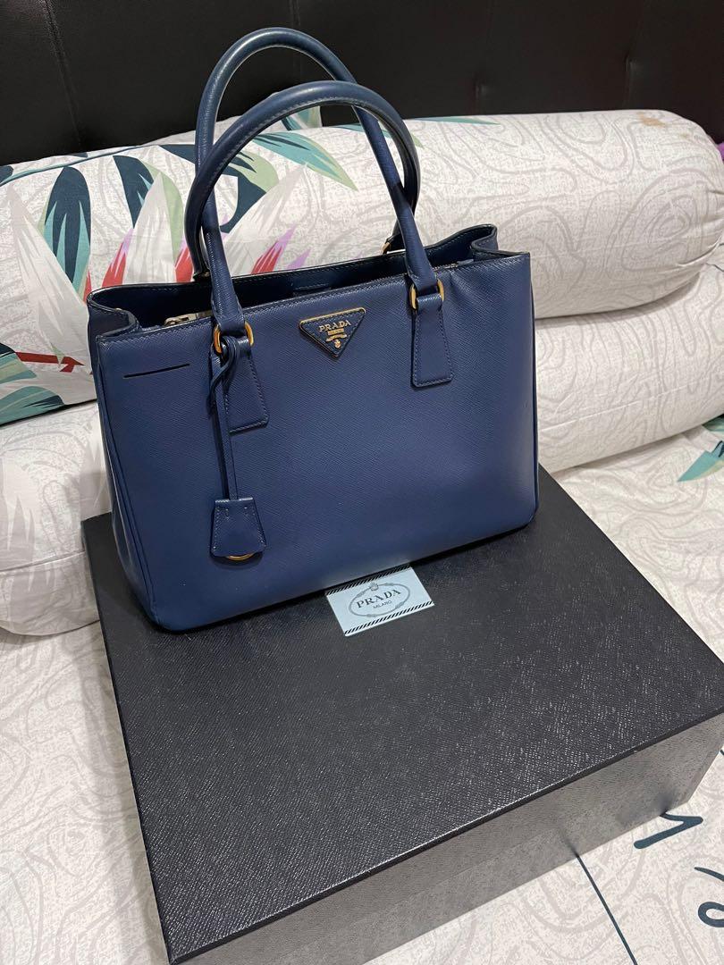 Prada for sale!!!, Luxury, Bags & Wallets on Carousell