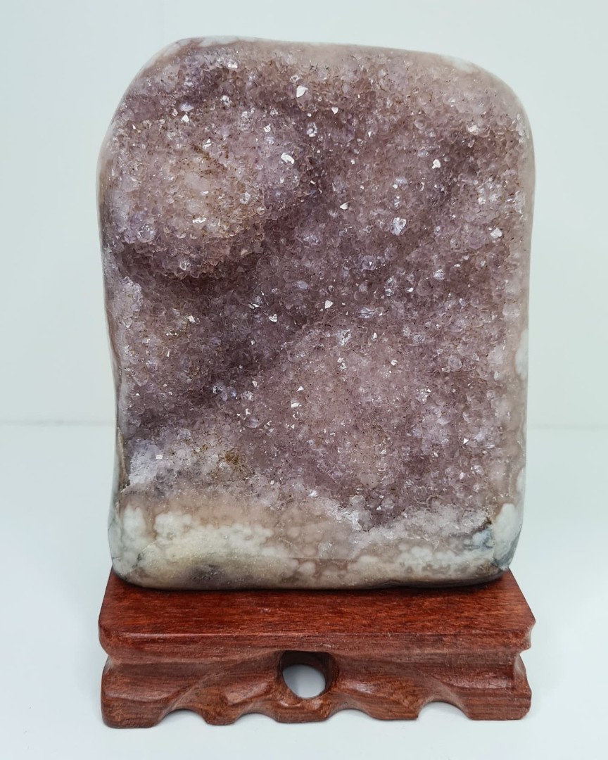 Rainbow Amethyst Display Specimen, Women's Fashion, Jewelry ...