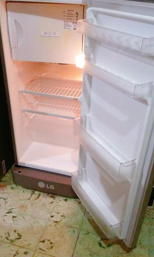 REFRIGERATOR for SALE Cebu city, TV & Home Appliances, Kitchen Appliances, Refrigerators and